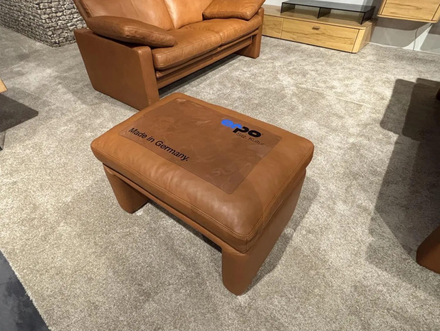 Erpo Polstergruppen|Garnitur Manhattan 250 Leder 250.850 Tabac Braun 2 Sofas 1 Hocker