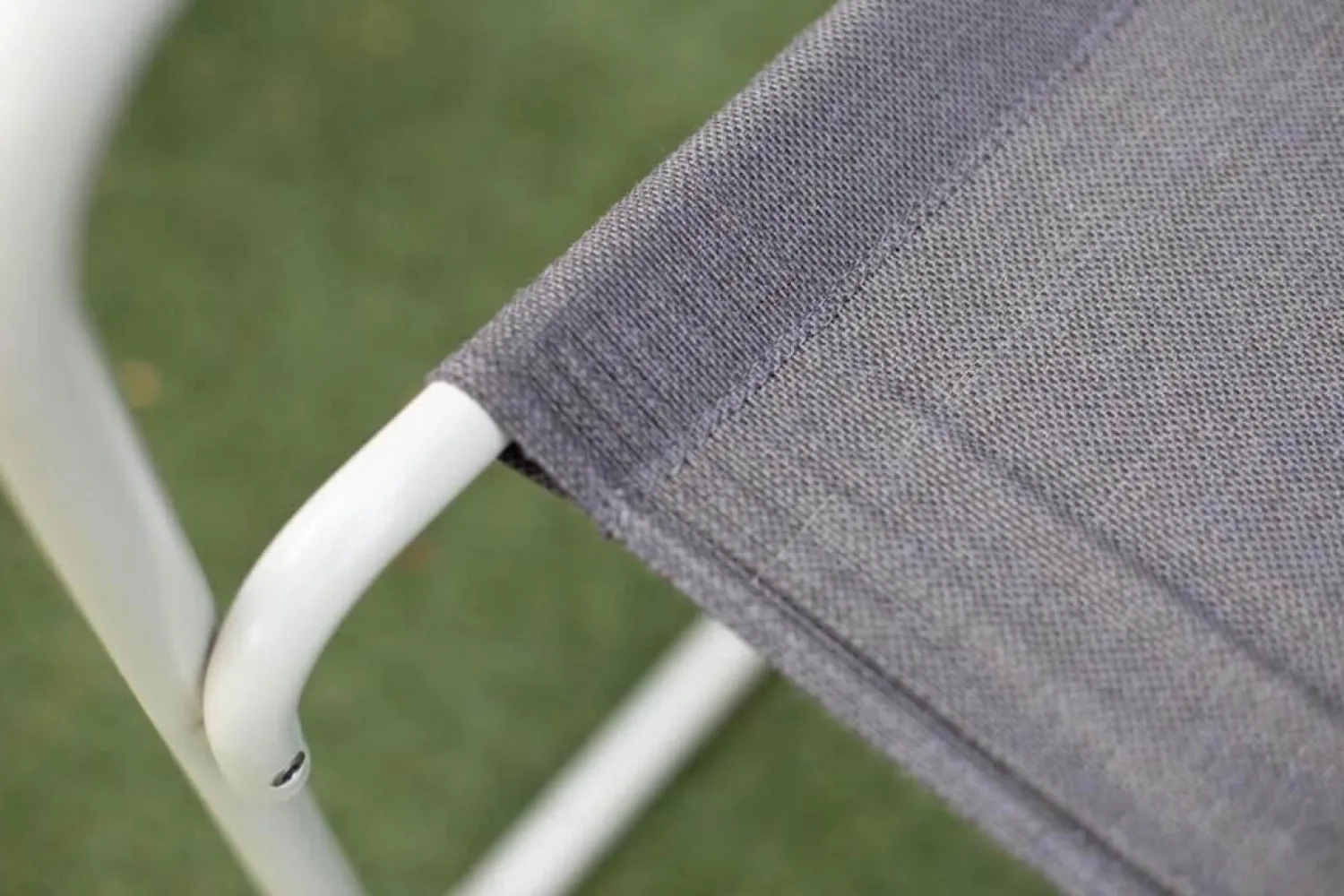 Thonet Gartenstühle|Gartenstuhl S 34 N Bezug Gewebe Schokolade Gestell Warmgrau Inklusive Kunststoffgleiter