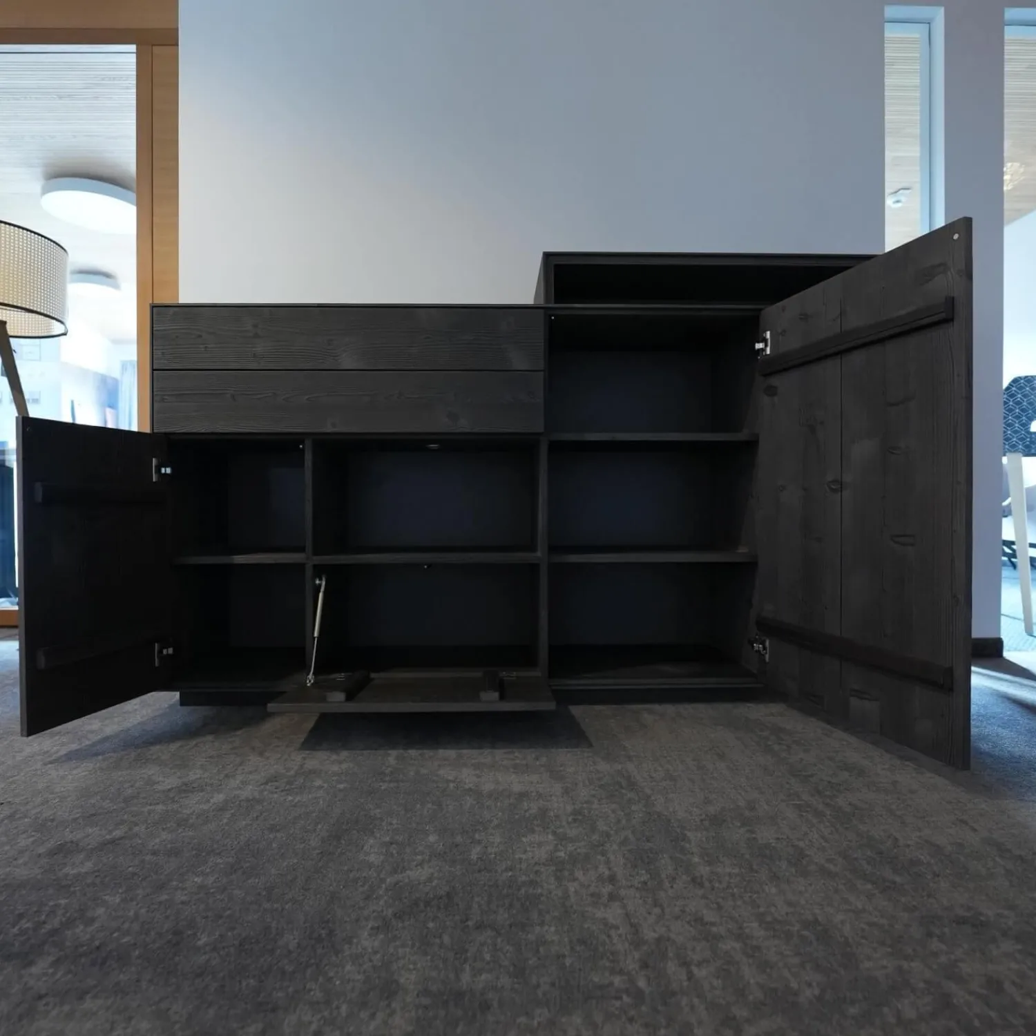 Anrei Vitrinen & Highboards|Higboard Puro 432 Bergfichte Gebürstet Schiefer Lackiert Inklusive Passepartout Mit Beleuchtung