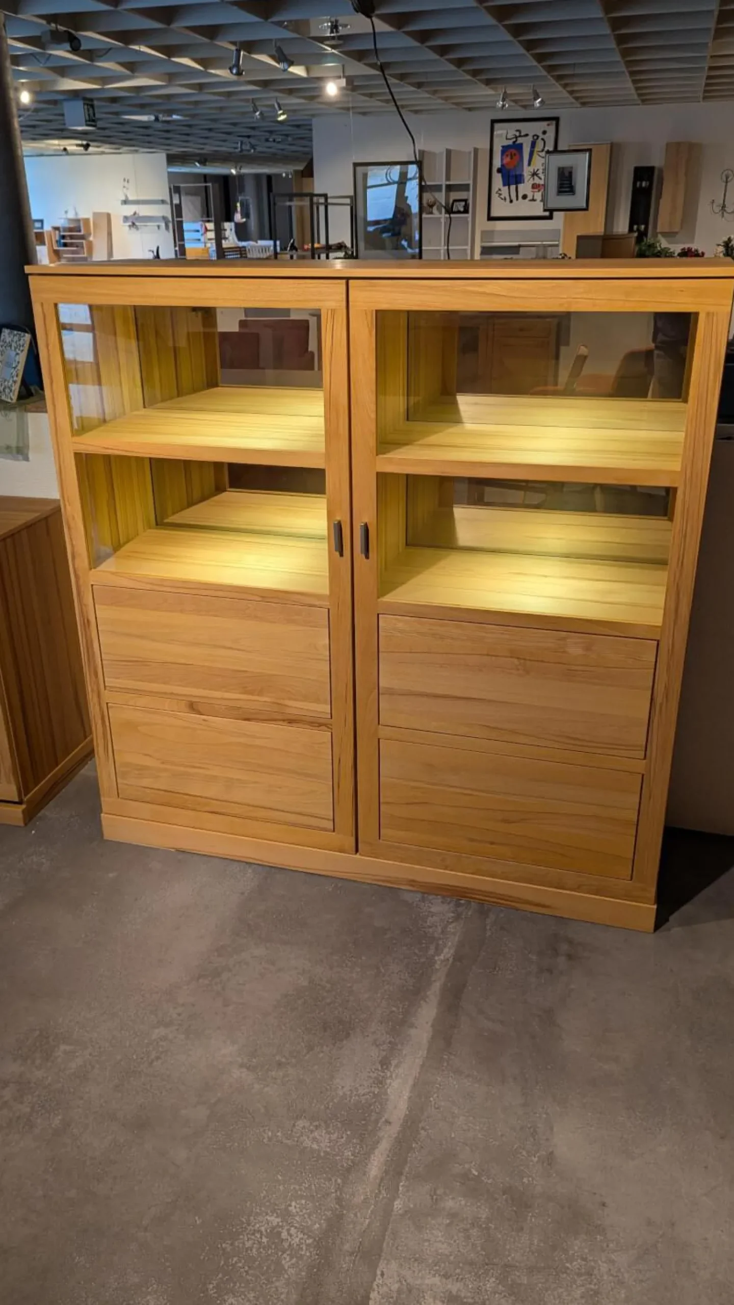 Venjakob Vitrinen & Highboards|Highboard Caletta Kernbuche Teilmassiv Geölt mit Beleuchtung