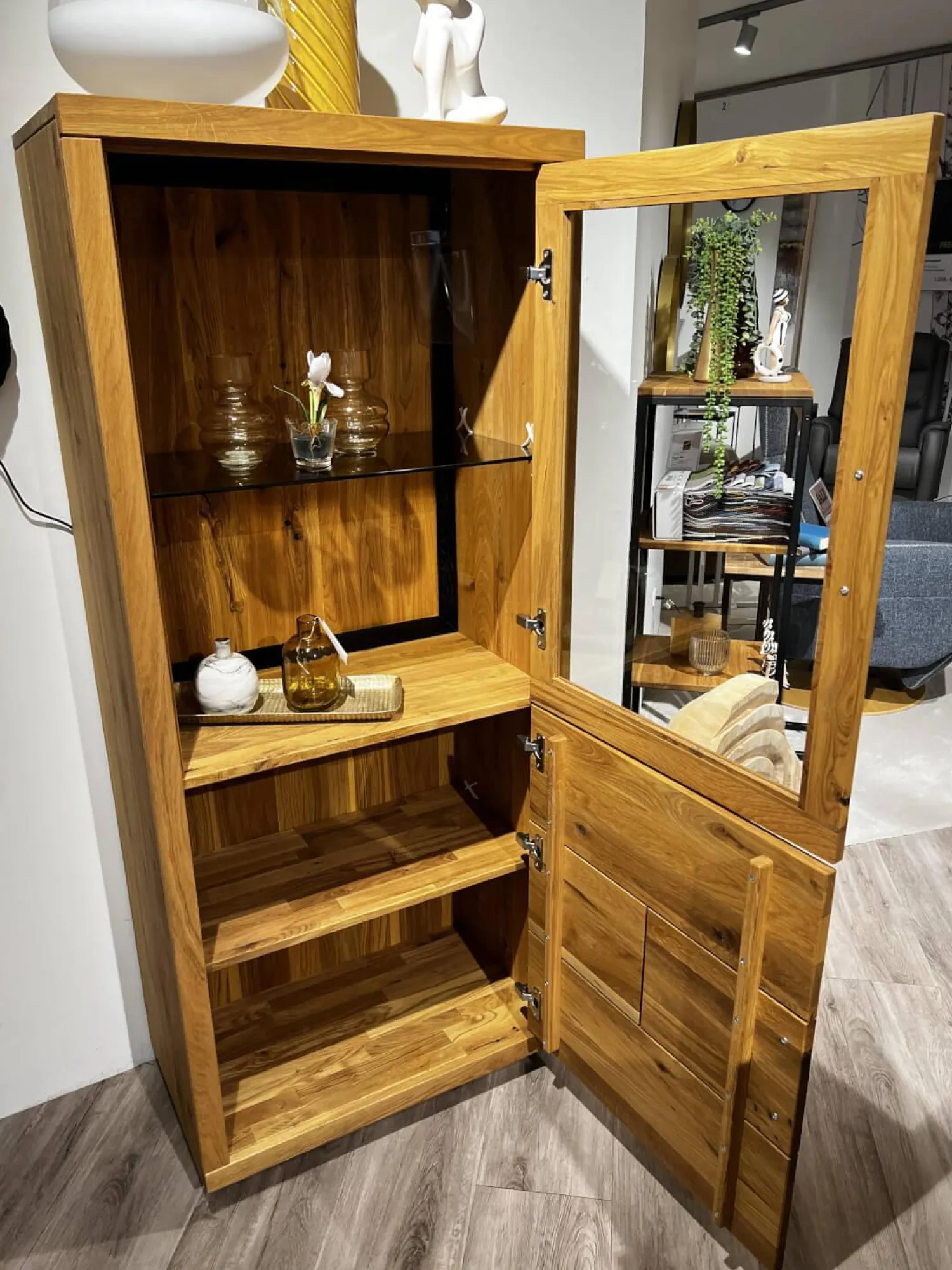 Natura Vitrinen & Highboards|Highboard Hartford Eiche Natur Geölt Rückwand Massiv Sandgestrahlt Mit Hirnholz Inklusive Beleuchtung