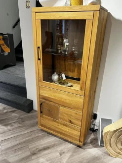 Natura Vitrinen & Highboards|Highboard Hartford Eiche Natur Geölt Rückwand Massiv Sandgestrahlt Mit Hirnholz Inklusive Beleuchtung