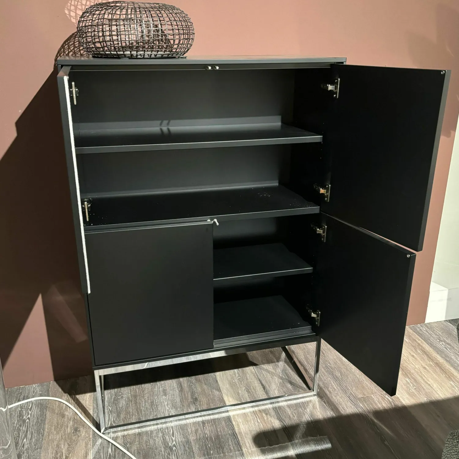 Musterring Kommoden & Sideboards|Highboard Kara Frame Lack Schwarz Gestell Chrom Glänzend