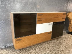 Schröder Franz Vitrinen & Highboards|Highboard Kitzalm Montana Kernasteiche Natur Gebürstet Akzent Satinglas Snow Grau