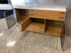 Schröder Franz Vitrinen & Highboards|Highboard Kitzalm Montana Kernasteiche Natur Gebürstet Akzent Satinglas Snow Grau