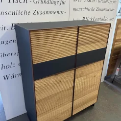 Scholtissek Vitrinen & Highboards|Highboard Schrank Tratum Klein Knorrige Eiche Natur Geölt Glas Dunkelgrau Matt Mit Lamellenfronten