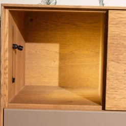 Anrei Vitrinen & Highboards|Highboard Set Puro Syle 461 Barrique Geölt Asteiche Gebürstet Farbglas Steingrau Sockel Metallrahmen Schwarz Inklusive LED Beleuchtung Ohne Rechtes Highboard