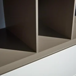 Kettnaker Vitrinen & Highboards|Highboard Soma Lack Matt Weiß Basalt Zargen Lack Weiß Matt Gestell Wange Alufarbig