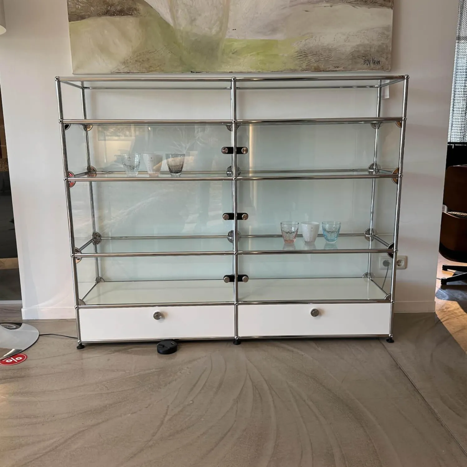 USM Haller Kommoden & Sideboards|Highboard Vitrinenschrank Reinweiss mit Glaselementen