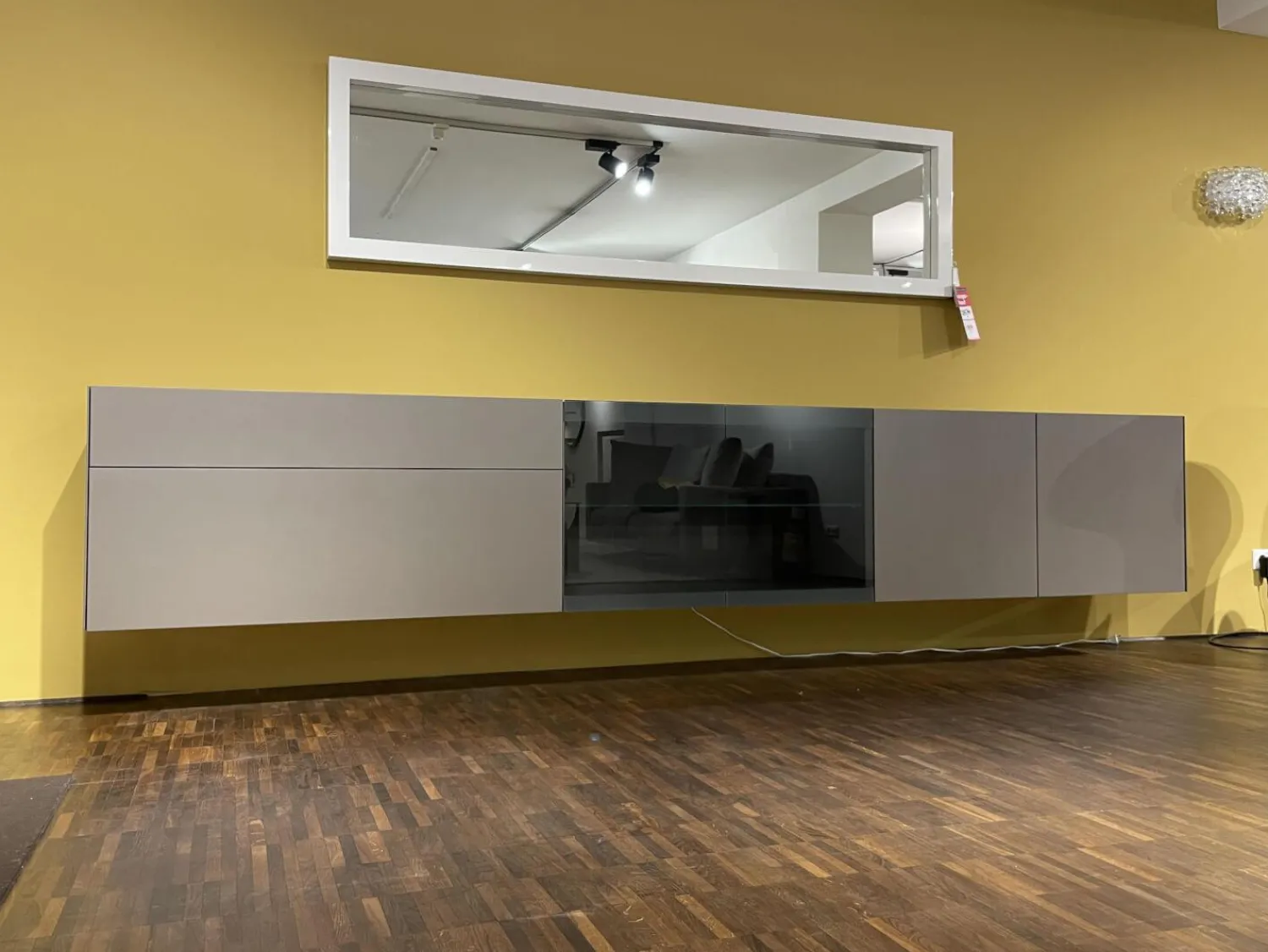 Interlübke Kommoden & Sideboards|Hängesideboard Cubus Light Lack M10 Bronze Metallic Grau Inklusive Vitrinenbeleuchtung