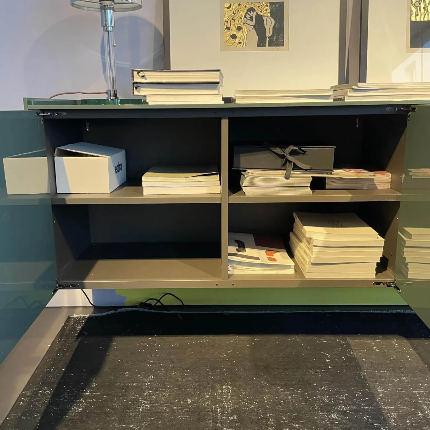 Lema Kommoden & Sideboards|Hängesideboard LT40 Lack Ruta 231 Grün mit Schubkästen und Türen