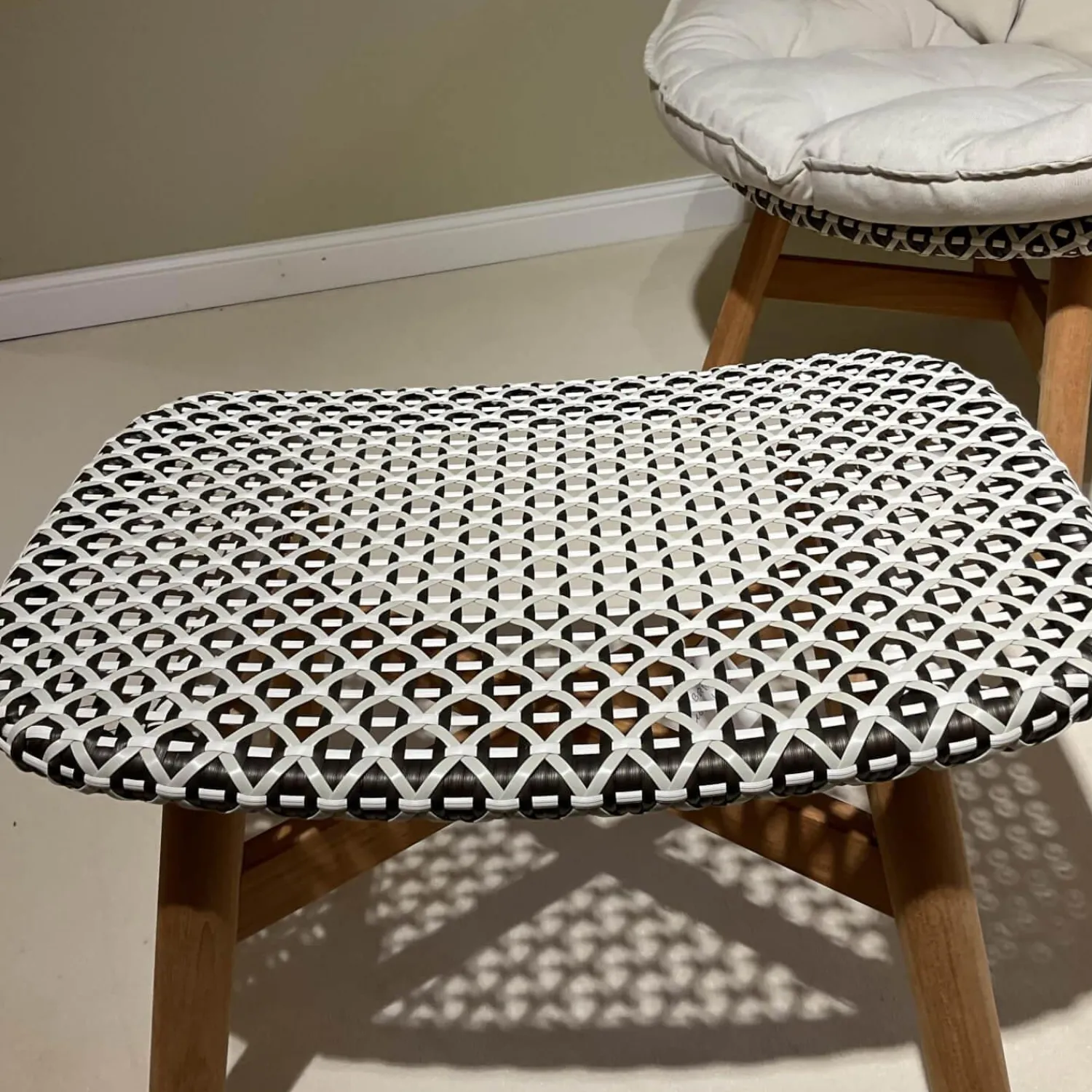 DEDON Loungemöbel|Loungemöbel|Hochlehnsessel Mbrace Stoff A 462 Cool Sage Grau Fasergeflecht Pepper Füße Teak Inklusive Hocker Und Kissen