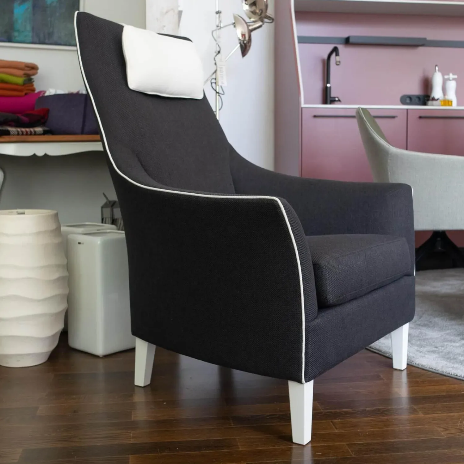 Bielefelder Werkstätten Relaxsessel|Hochlehnsessel Saloni Stoff Schwarz Palmira Cat. C 1640-191 Leder Weiß