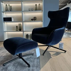 Brühl Relaxsessel|Hochlehnsessel Victor Stoff 4473 69 Dunkelblau Kreuzfuß Schwarz Inklusive Hocker