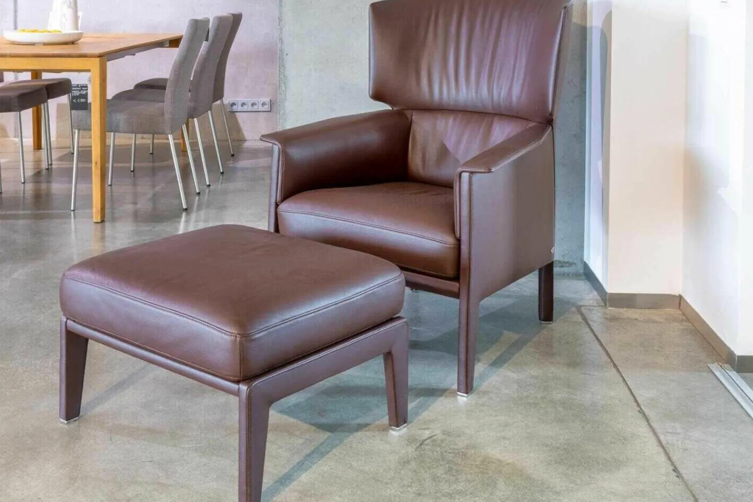 De Sede Relaxsessel|Hochwertiger Ohrenbacksessel Mit Hocker Leder Dunkelbraun