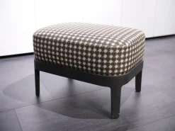 Molteni & C Hocker & Sitzsäcke|Hocker Chelsea Stoff Scuro Braun Weiß Gemustert Gestell Eiche Grau