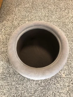 Troels Hocker & Sitzsäcke|Hocker Circle Stoff Yeti Triton Hellgrau Eiche Natur Geölt