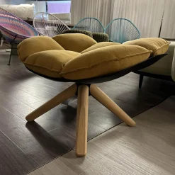 B&B Italia Hocker & Sitzsäcke|Hocker Husk Schale Schwarz Gestell Eiche Hell Gebürstet Mit Kissen Bezug Stoff Bellano Havana Beige