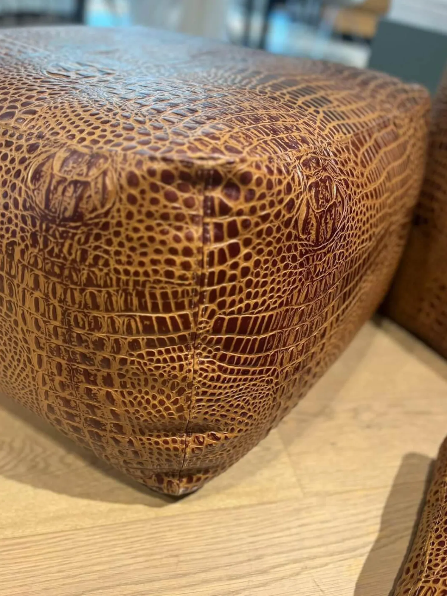 Machalke Hocker & Sitzsäcke|Hockerkissen Ming Leder Aligator Mocca Braun Mit Plaids