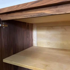 Scholtissek Kleiderschränke|Kleiderschrank Artus Klein Korpus Astiger Nussbaum Innen Birke Natur Geölt Glas Dunkelgrau Matt