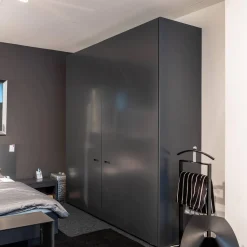 Interlübke Kleiderschränke|Kleiderschrank Collect Planfront M21 Anthrazit