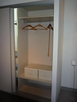 ARSnova Kleiderschränke|Kleiderschrank Korpus Quattro Plus und Beta Nova Eurodekor U156ST2