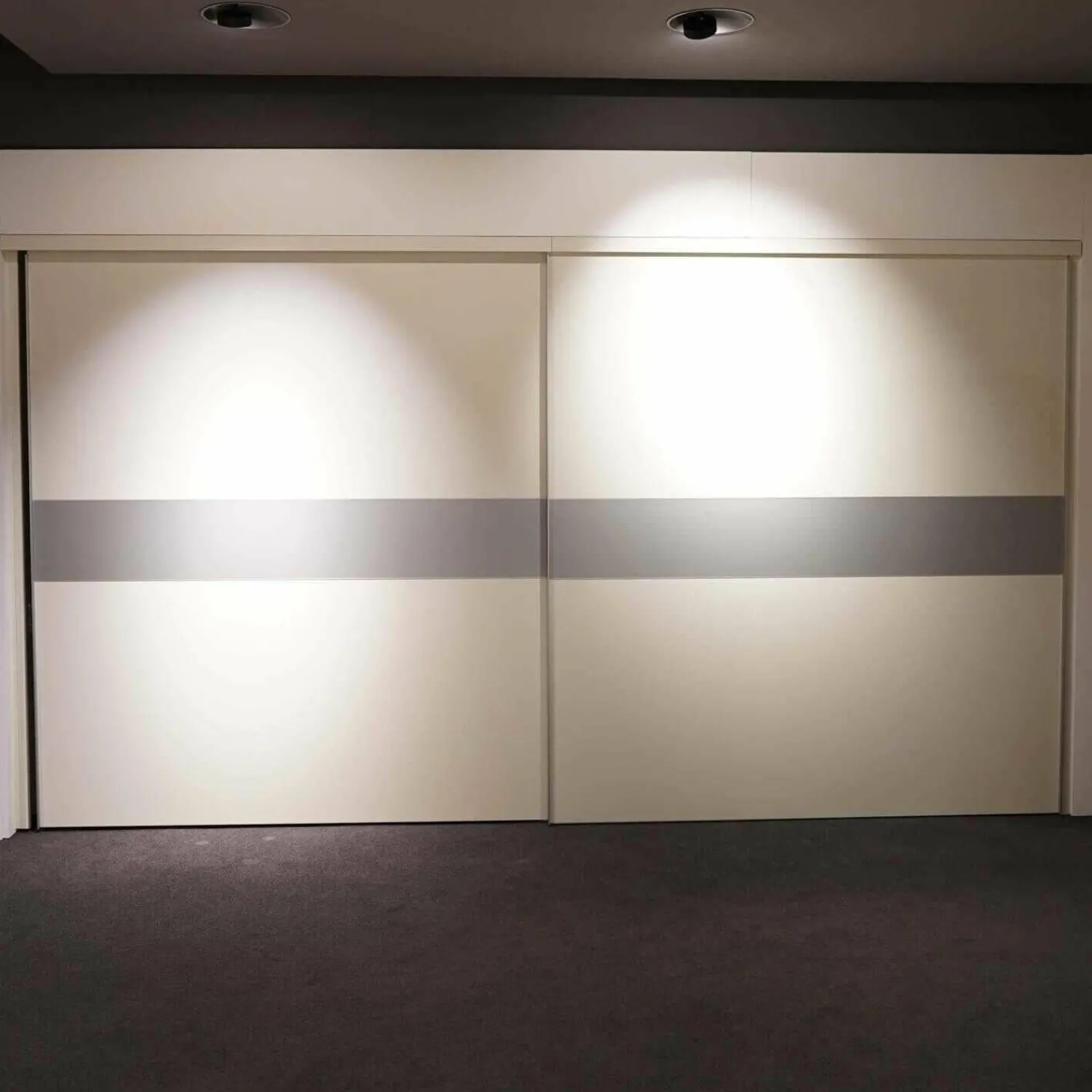 Interlübke Kleiderschränke|Kleiderschrank Schiebetürensystem Sipario Lack Kristallweiß