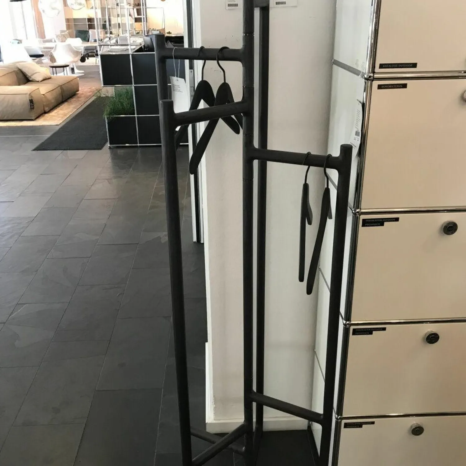 Living Divani Kleiderschränke|Kleiderständer Ceiba Esche Massiv Karbon