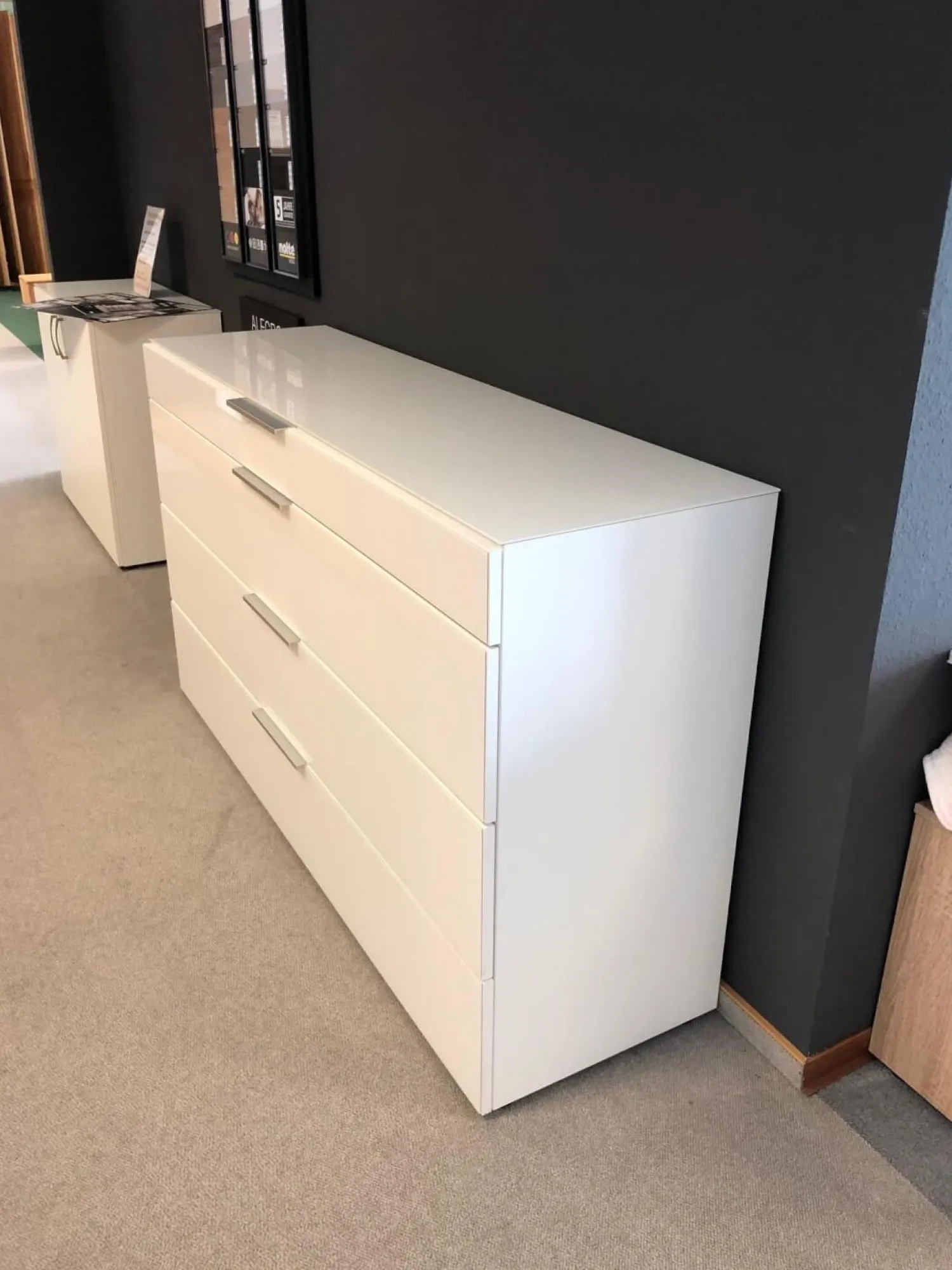 Nolte Kommoden & Sideboards|Kommode Alegro 2 Polarweiß Ausführung Weißglas Alu Matt