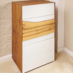 Scholtissek Kommoden & Sideboards|Kommode Farn Mit Baumkante Korpus Massiv Nussbaum Glasfront Optiwhite RAL 9010 Matt