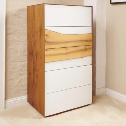 Scholtissek Kommoden & Sideboards|Kommode Farn Mit Baumkante Korpus Massiv Nussbaum Glasfront Optiwhite RAL 9010 Matt