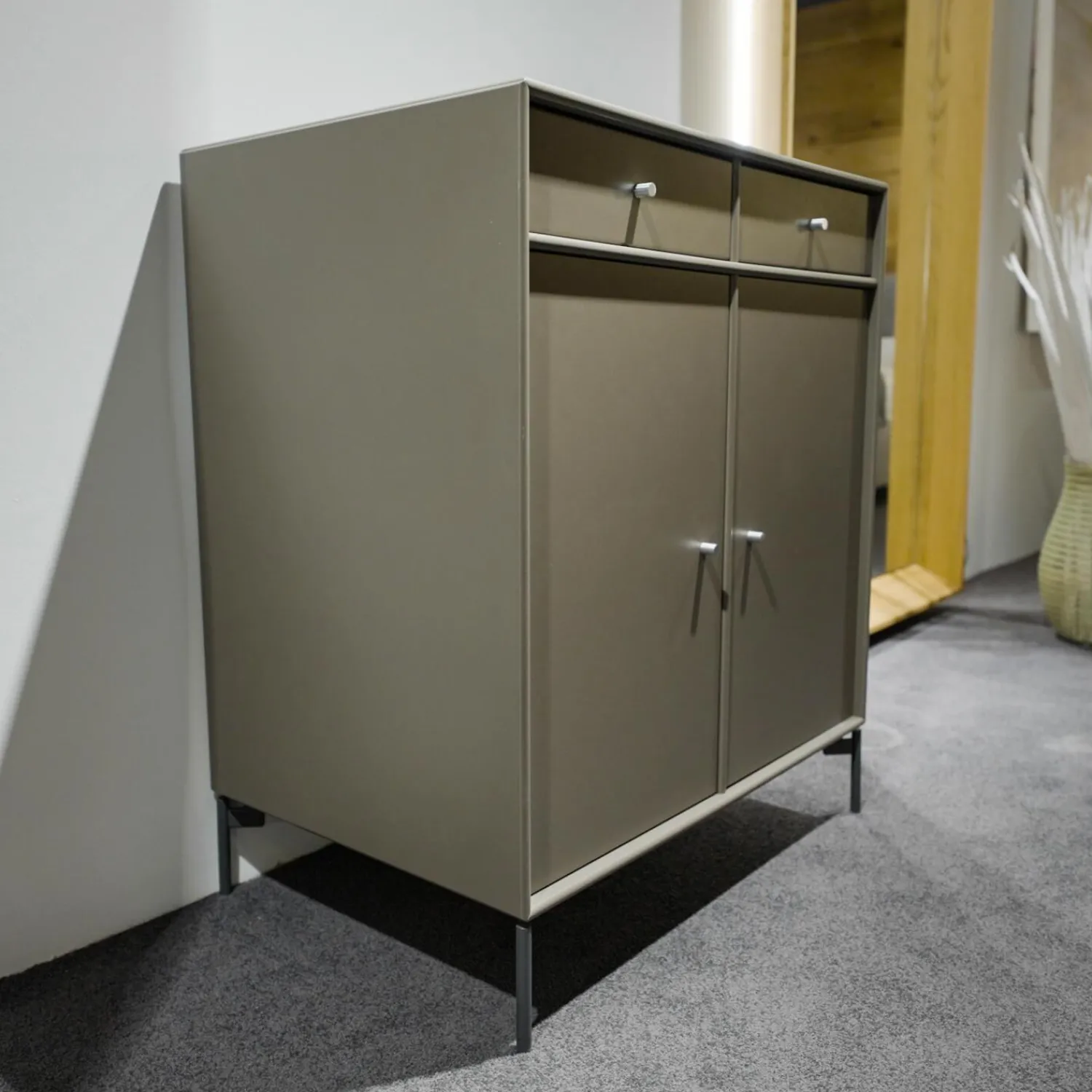 Montana Kommoden & Sideboards|Kommode Modell 1111 Ausführung Lack Coffee