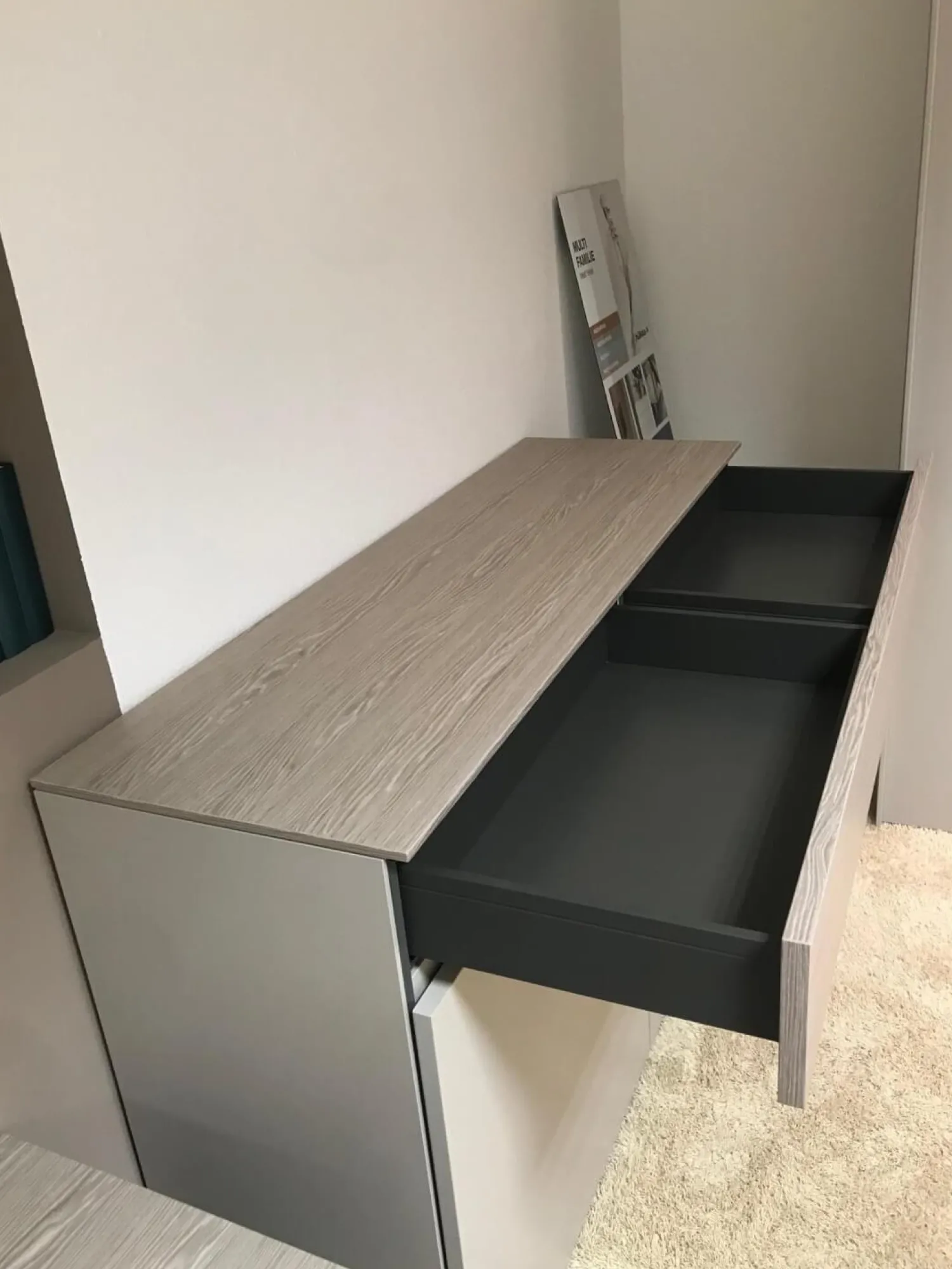 Hülsta Kommoden & Sideboards|Kommode Multi Lack Kaschmir Absetzungen Eiche Kaschmir Push To Open Beschlag