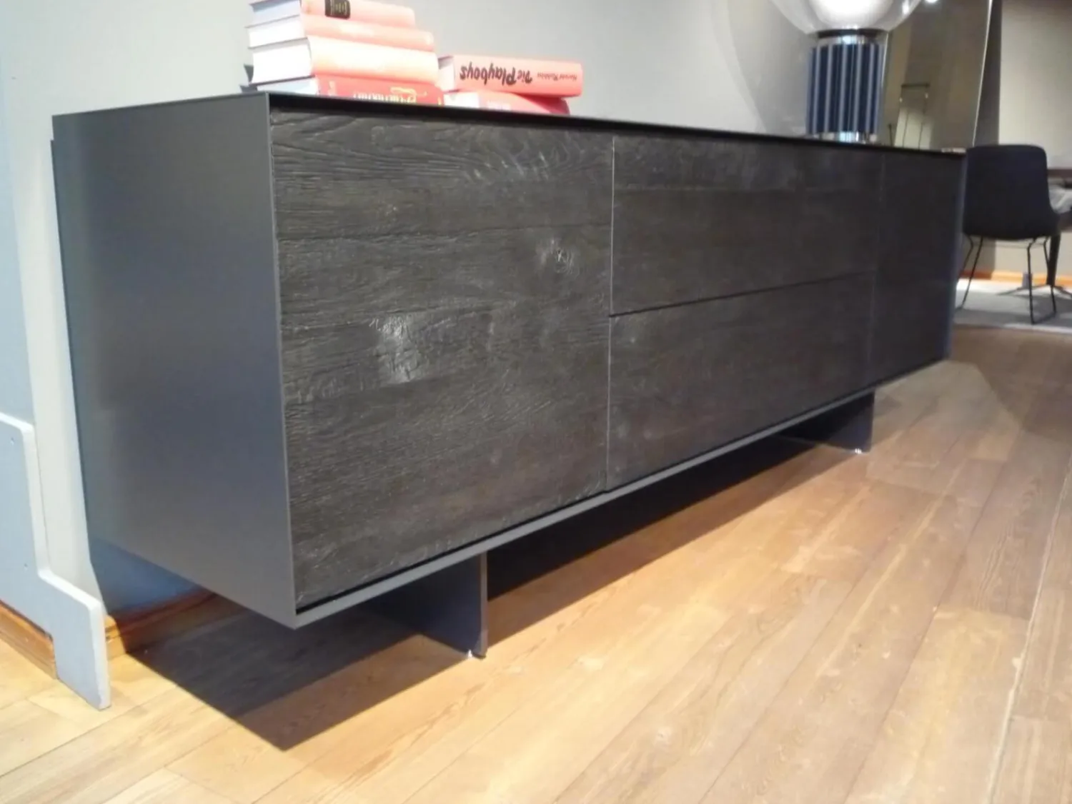 Riva1920 Kommoden & Sideboards|Kommode Rialto Fly Eiche Vulcano Korpus Innen Nussbaum Geölt