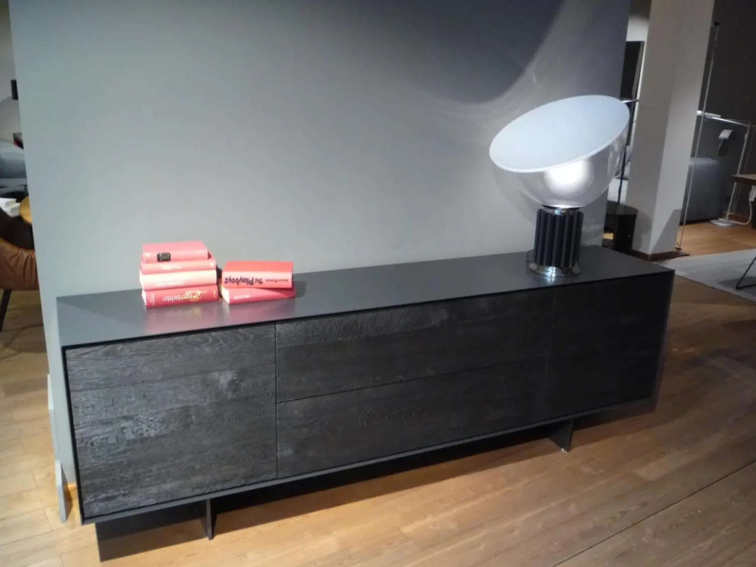 Riva1920 Kommoden & Sideboards|Kommode Rialto Fly Eiche Vulcano Korpus Innen Nussbaum Geölt