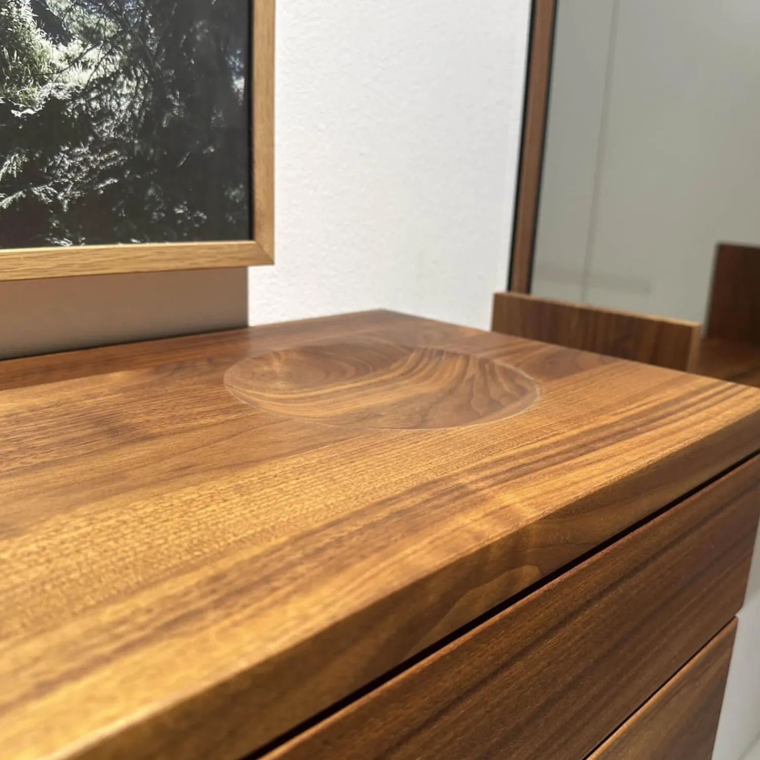 Team 7 Garderoben|Kommode Schuhschrank Cubus Nussbaum Naturöl Mit Wandspiegel Rahmenlos Mit U Bord Ablage