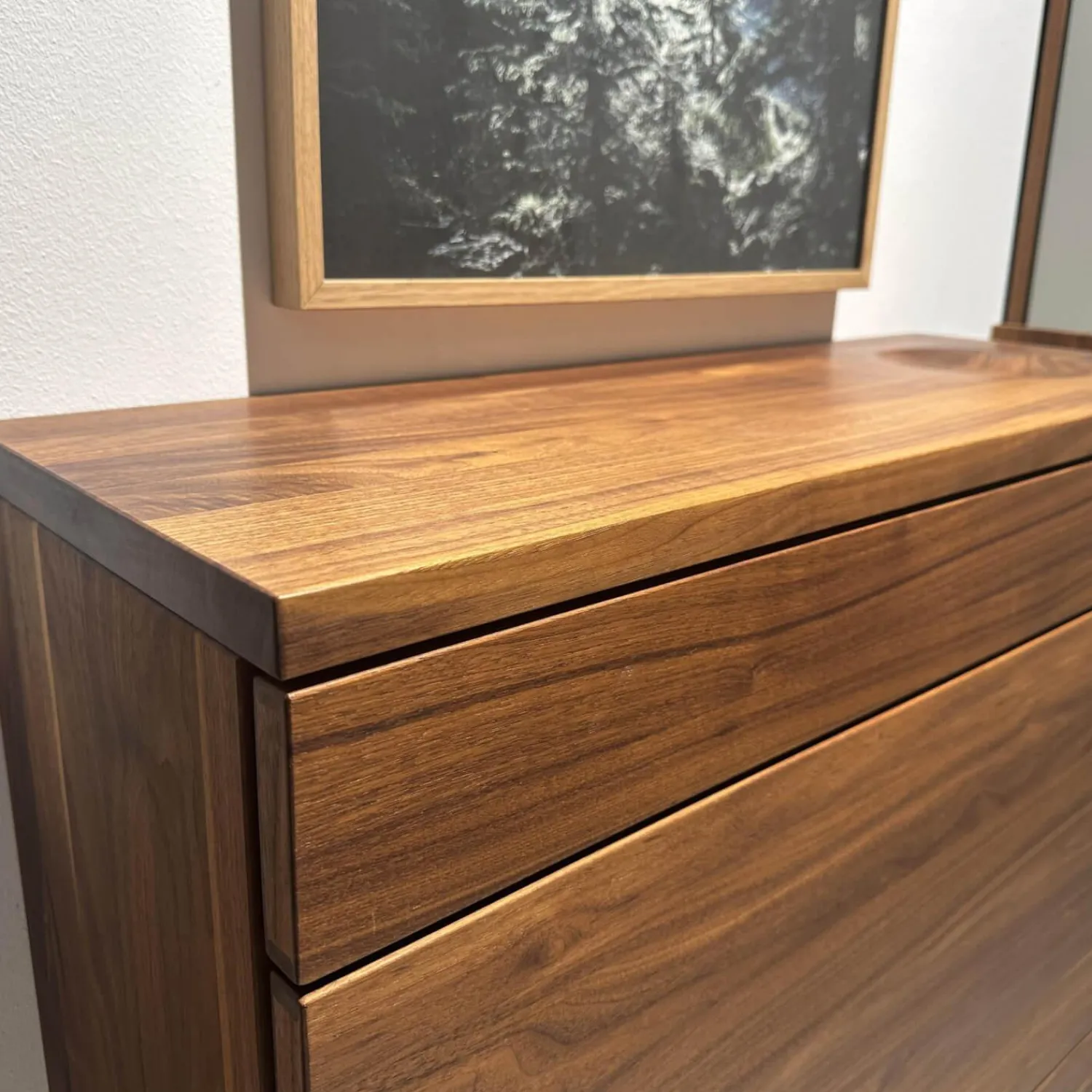 Team 7 Garderoben|Kommode Schuhschrank Cubus Nussbaum Naturöl Mit Wandspiegel Rahmenlos Mit U Bord Ablage