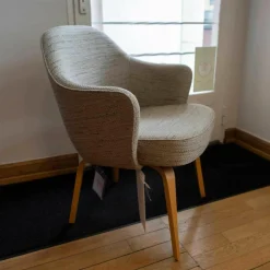 Knoll International Einzelstühle|Konferenzstuhl Saarinen Stoff Rivington Beige Gestell Eiche Natur