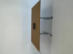 Montana Schreibtische & Sekretäre|Konferenztisch HiLow Conference Eiche Furniert Gestell Alu Verchromt