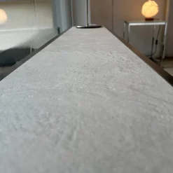 Marcel Design Konsolen|Konsole Nobless Platte Oben Keramik Equinox Grey Natural Grau Unten Floatglas Klar Gestell Edelstahl Matt