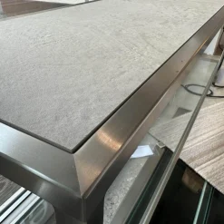 Marcel Design Konsolen|Konsole Nobless Platte Oben Keramik Equinox Grey Natural Grau Unten Floatglas Klar Gestell Edelstahl Matt