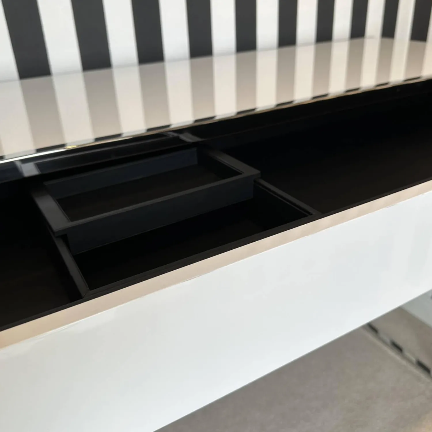 YOMEI Konsolen|Konsole Smart Oberfläche Pantex 63 Weiß Edelstahl Poliert