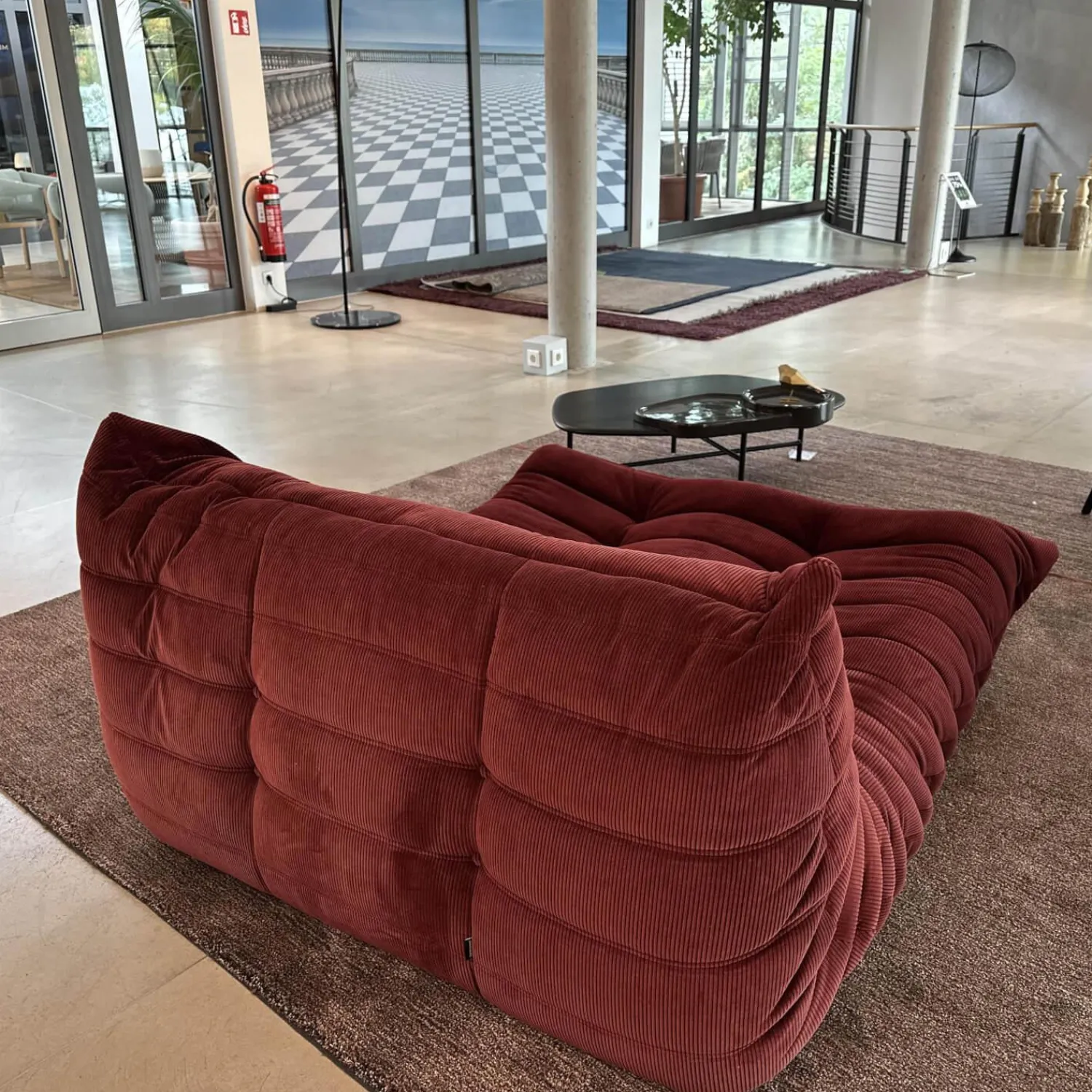 Ligne Roset 2-Sitzer-Sofas|Liegesofa Togo Stoff Cordoue 2 Aubergine Rot Violett