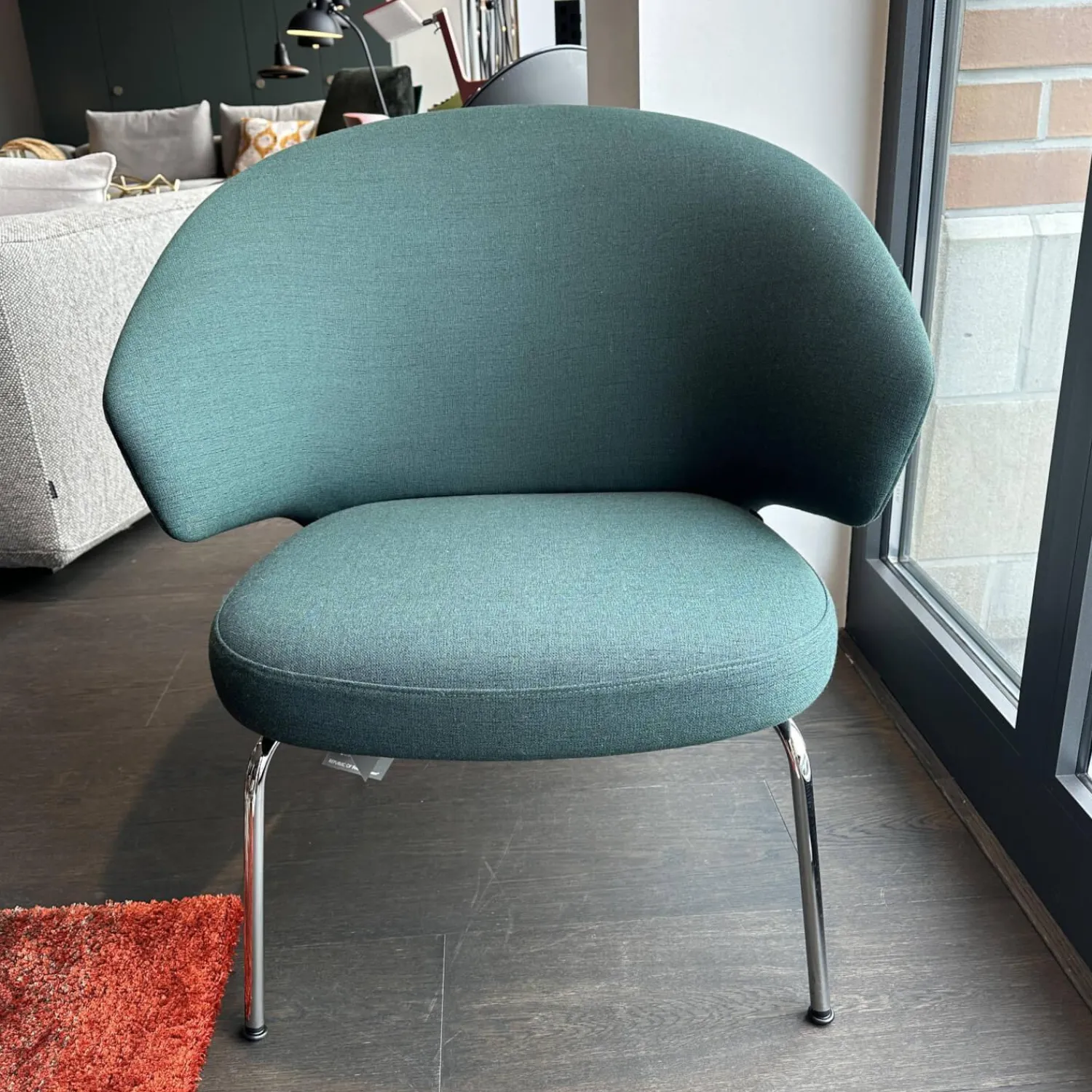 Fritz Hansen Loungesessel|Loungesessel Let Stoff Christianshavn 1161 Dunkelgrün Gestell Metall Chrom