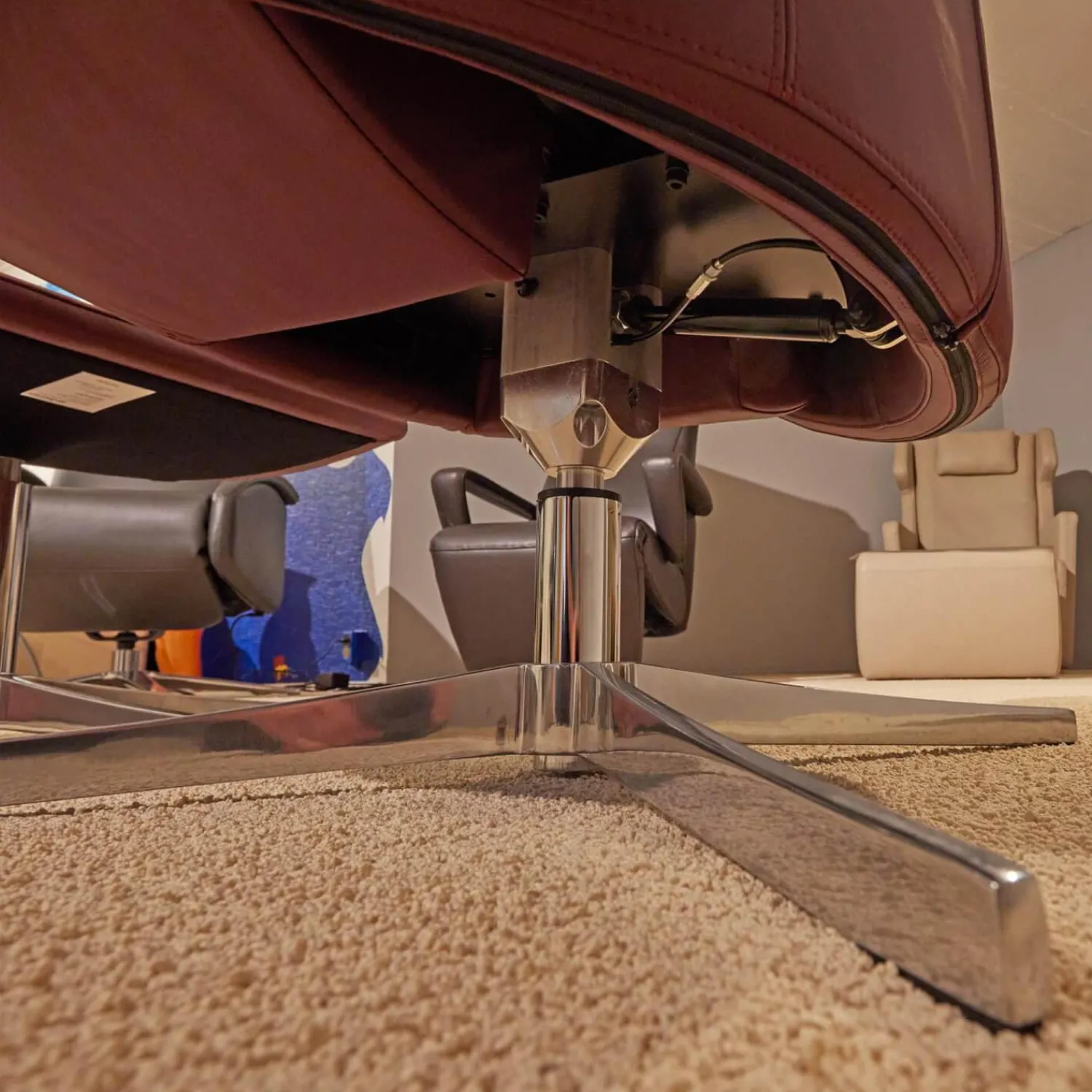 Züco Loungesessel|Loungesessel Mit Hocker 4+ Lounge Shiraz Rot 29 Lavalina Fußkreuz Alu Poliert