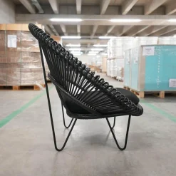 Vincent Sheppard Loungesessel|Loungesessel Roy Cocoon Outdoor Kissen Bezug Sunbrella Schwarz Geflecht Polyethylen Schwarz Untergestell Stahl Schwarz