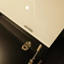 Spectral Smart Furniture Wohnwände & Tv-Lowboards|Lowboard BR 1503 Brick Glas Snow Weiß Lackiert Mit Soundsockel Und Lautsprecher Ohne Fernseher