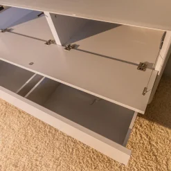 WK Wohnen Wohnwände & Tv-Lowboards|Lowboard mit Wandpaneelen WK 418 Zola Platte Glas Lackiert 407 Front Glattlack Steingrau Kufe Schwarz