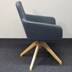 Wagner Living Einzelstühle|Mehrzweckstuhl W-Cube 1 Filzstoff Gestell Eiche Natur Geölt