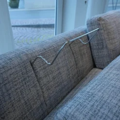 Bielefelder Werkstätten Polstergruppen|Modell Polo Living Sofa 2,5 sitzig BW 161-3001 Sessel Polo Living BW 161-1000 hellblau beigegrau Füße graublau